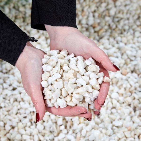 Polar White Chippings 10mm Bulk Bags