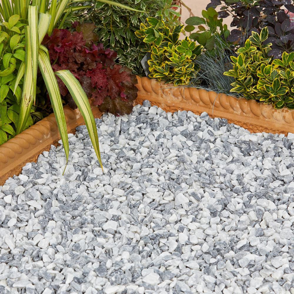 Cheap bulk bags of garden stones on sale